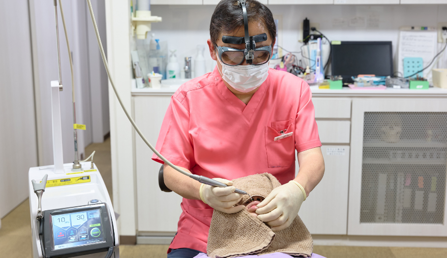 レーザー治療の活用|すずき歯科
