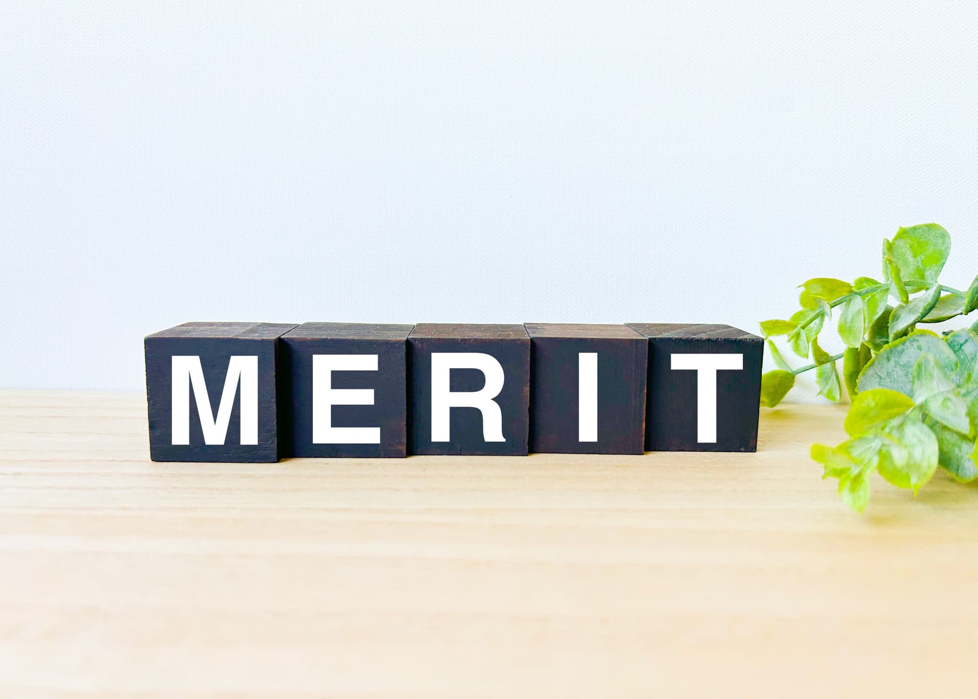 銀歯を白くするメリットのイメージ